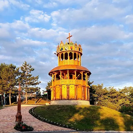 Arany Sarok Vendeghaz 아파트 *